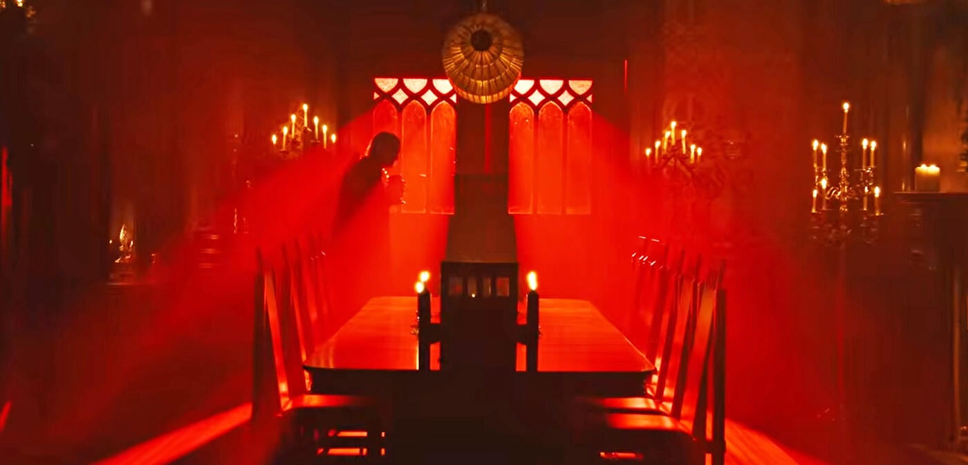 Eine der besten Horrorserien kehrt zurück: Erster langer Trailer zu American Horror Story 13 entfesselt Hölleninferno